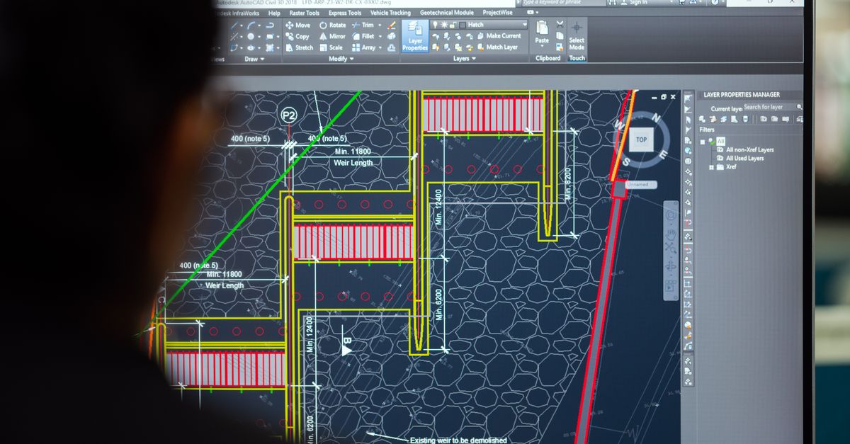 Чертёж в AutoCAD на экране: размерные числа и обозначения выполнены чертёжным шрифтом